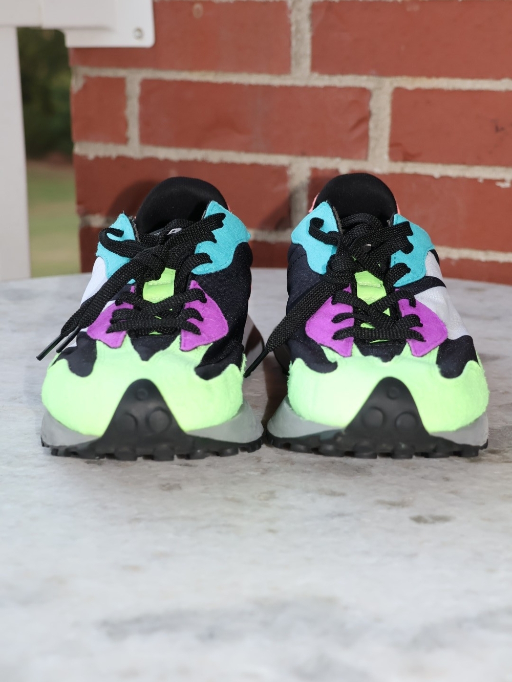 Balance 327 "Black Multi-Color" - Picture 4 of 8